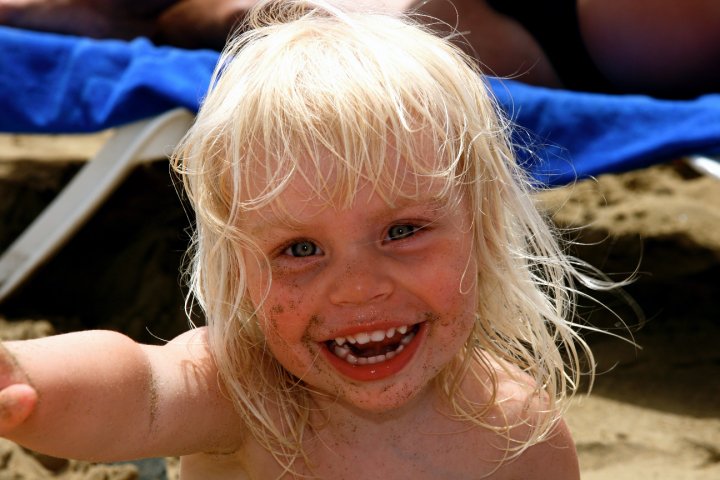 31155_423858775548_4065520_n