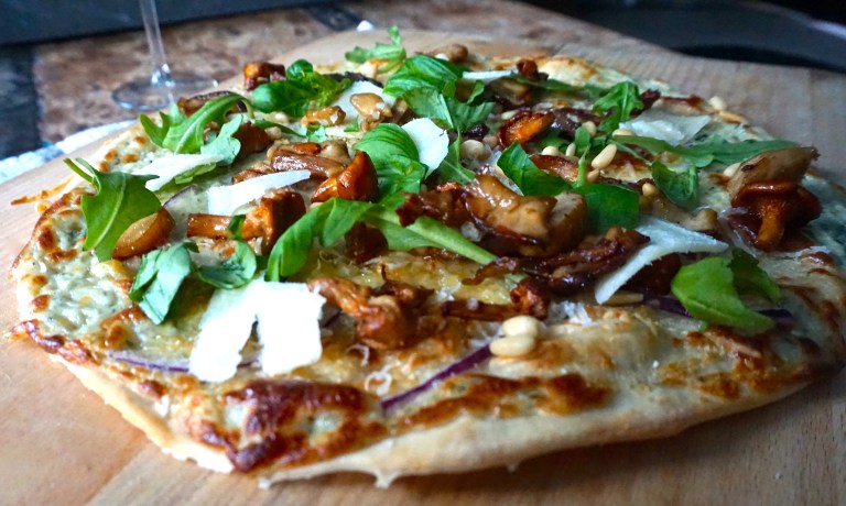 pizza bianco trøffel