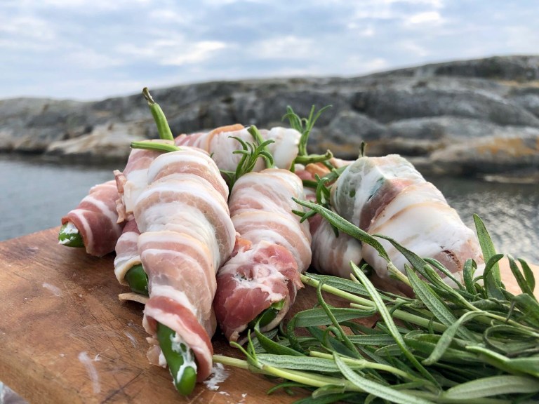 d1e2b4f9-f2ca-4676-a28a-0344ffdfe215